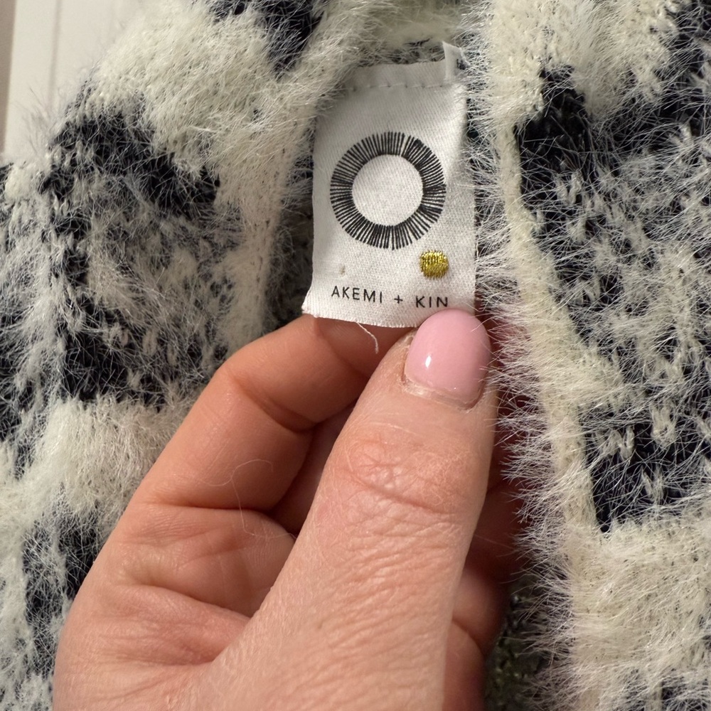 Anthropologie NWOT Chic Black and White Long Cardigan O/S - Picture 11 of 14